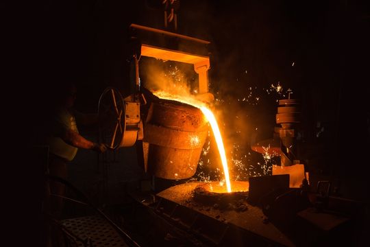 BTG vê “tempestade perfeita” nas siderúrgicas; BofA eleva minério de ferro