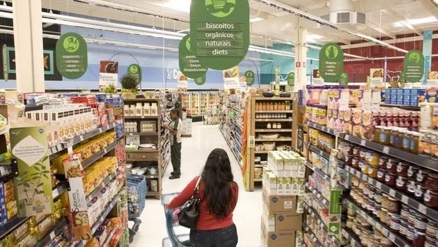 Atacadão desacelera, Pão de Açúcar reage, e gap com Carrefour fecha