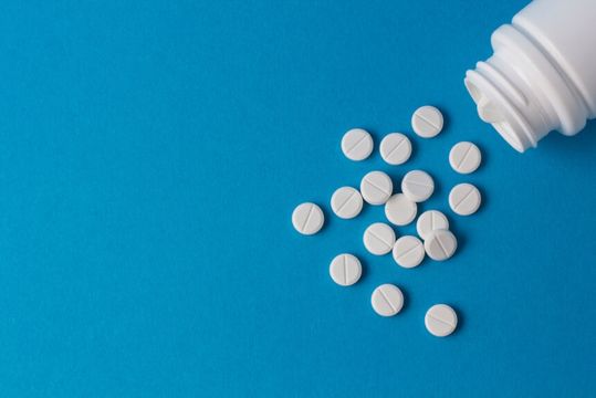 Com mais M&As à vista, Eurofarma levanta R$ 500 mi com o Santander