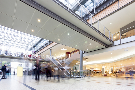 Vendas em shoppings desaceleram, estima BTG