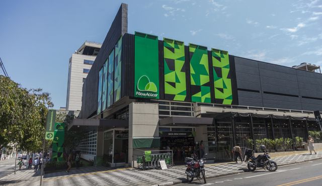 GPA contrata bancos para follow-on de R$ 1 bi; propõe novo board