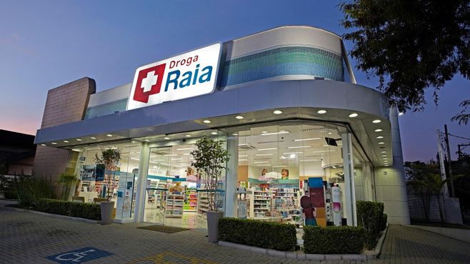 Na Raia Drogasil, demanda firme por lote de controlador