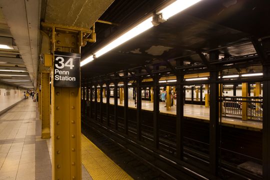 O pedaço ‘sujinho’ de Manhattan que virou um destino de escritórios