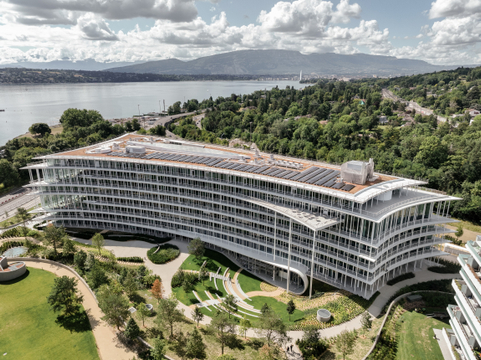 A nova sede do Lombard Odier em Genebra. (Repare a vista para os Alpes)