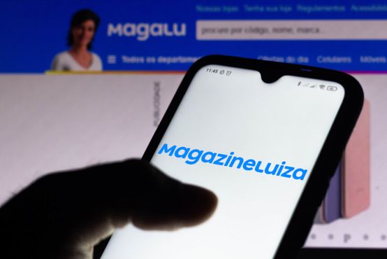 Magalu dispara com parceria com AliExpress