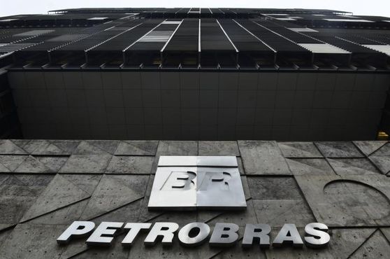 Petrobras: BNDES e Caixa têm sinal verde para vender ações ON