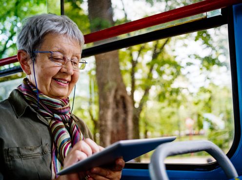 Boomers e a reinvenção da maturidade (e o que isso significa para as marcas)