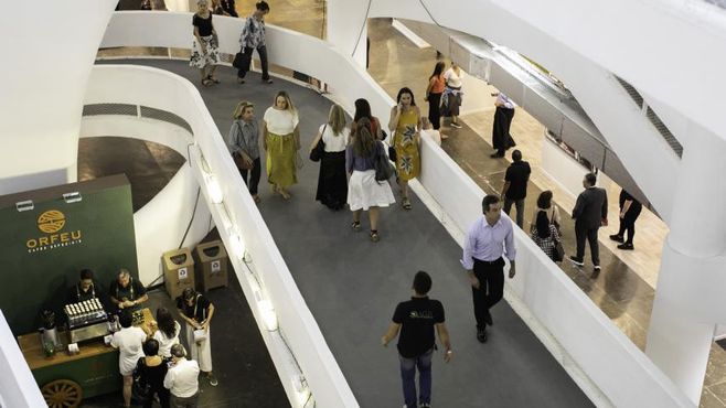 Crescei e multiplicai-vos: as feiras de arte no pós-covid