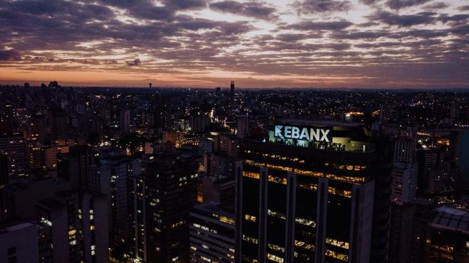 O EBANX te ajuda a pagar o Spotify e o Airbnb. Agora, já vale US$ 1 bi