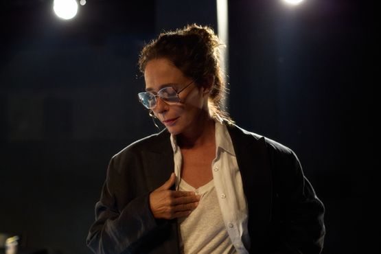 Em “Lady Tempestade,” Andrea Beltrão resgata outra advogada que lutou contra a ditadura