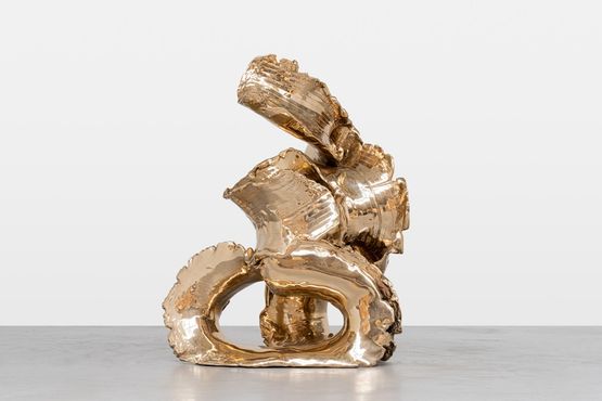 Lynda Benglis rompeu todas as regras. Com muito humor e zero pudor