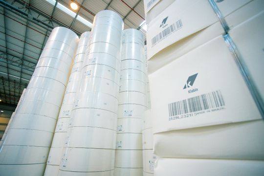 Lucro da Klabin bate o consenso com crescimento do fluff e das embalagens