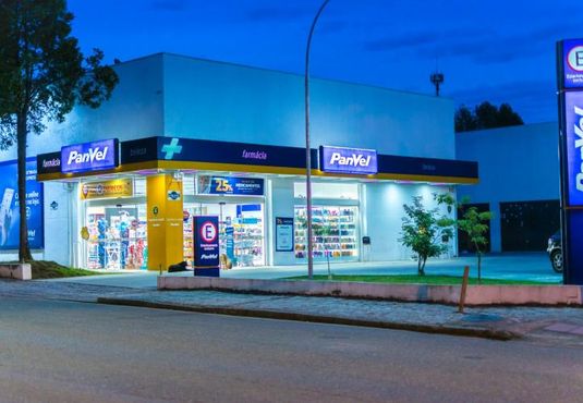 Panvel: desconto para Raia Drogasil estreita