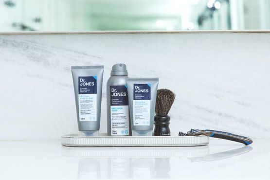 Barba, cabelo e... digital: a guinada da Dr. Jones